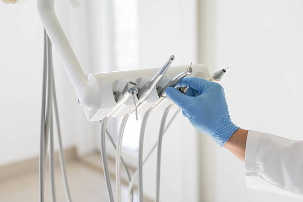 24/7 Emergency Teeth Whitening experts in Springs, NY